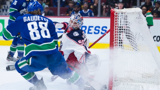 Merzlikins solid in return as Blue Jackets fend off Canucks – TSN