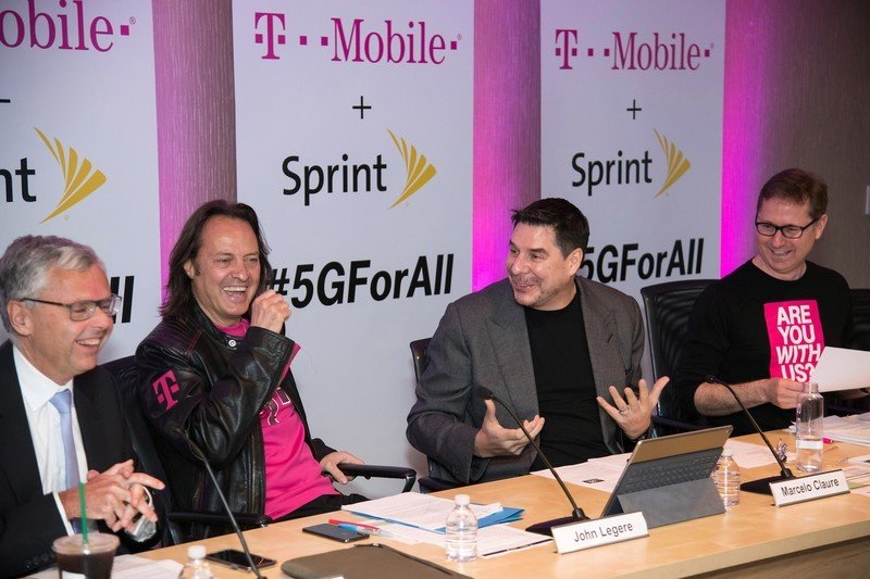 Sprint customers now roam on T-Mobile LTE, S20 owners get 5G access
