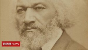 Frederick Douglass: Historic US black activists statue toppled