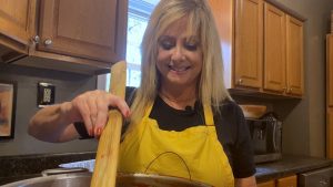Team of Ohio cooks feed their neighbors one lasagna at a time