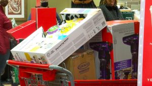 Shoppers get early start on Black Friday
