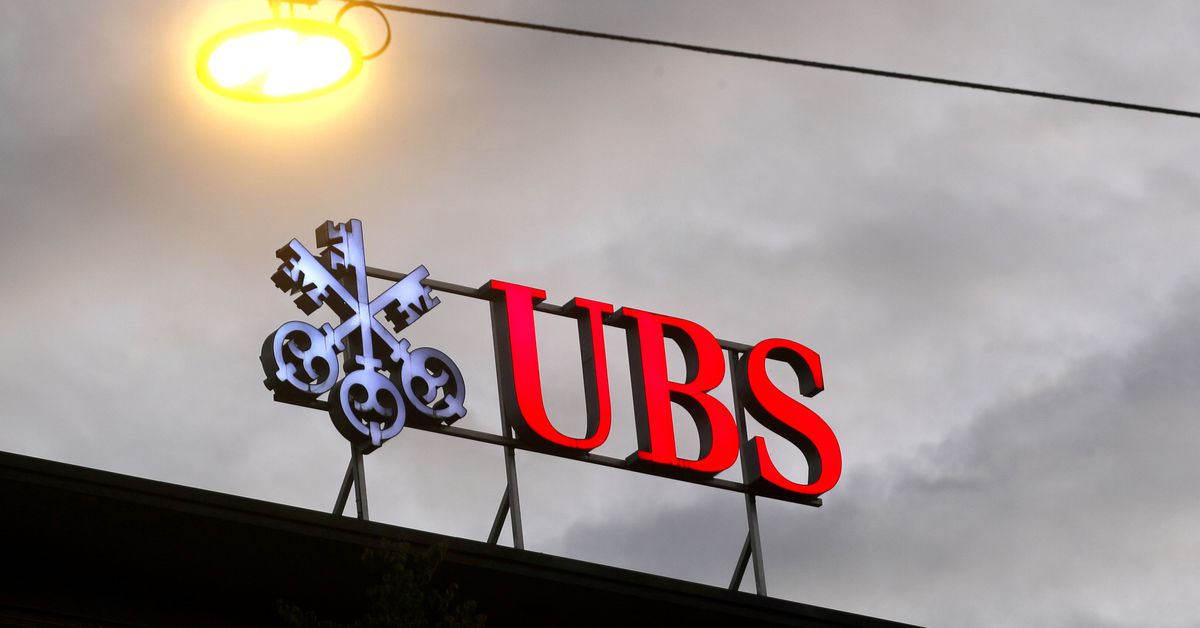 Swiss bank UBS closing brokerage business in Mexico -sources – Reuters