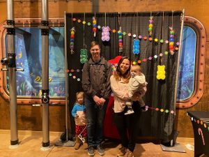 Akron Zoo Years Eve offers daytime family fun