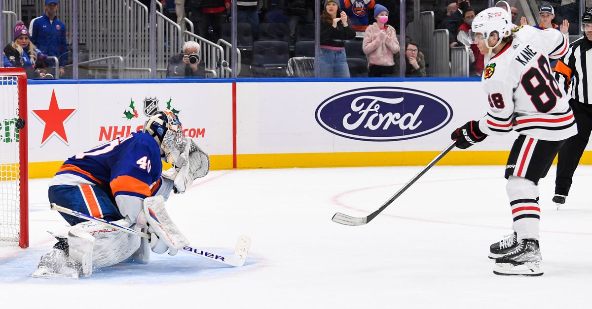 NHL roundup: Patrick Kanes SO goal propels Blackhawks to win – Reuters