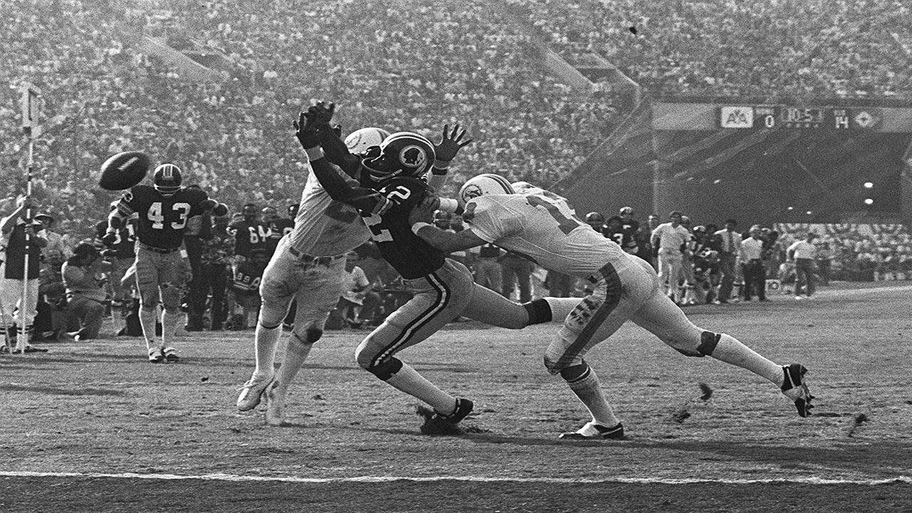 A look back at the wildest Super Bowl weather