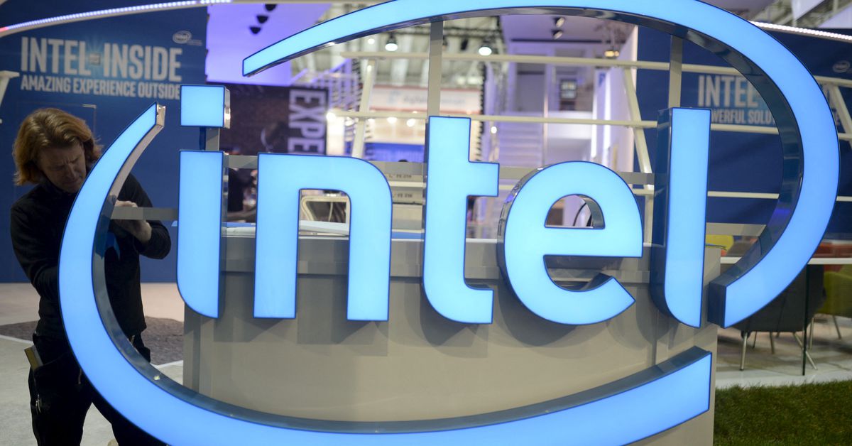 Europe waits its turn as Intel commits to new U.S. chip factories – Reuters