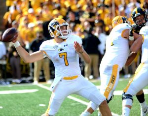 Read more about the article Kent State QB Dustin Crum hopes to make NFL dream a reality