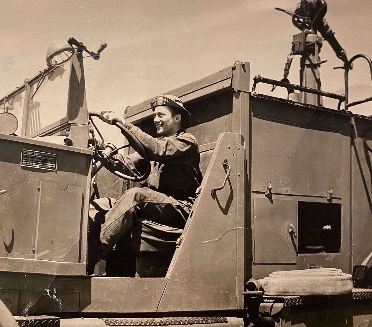 Cuyahoga Falls World War II veteran earns high school diploma at 97 years old