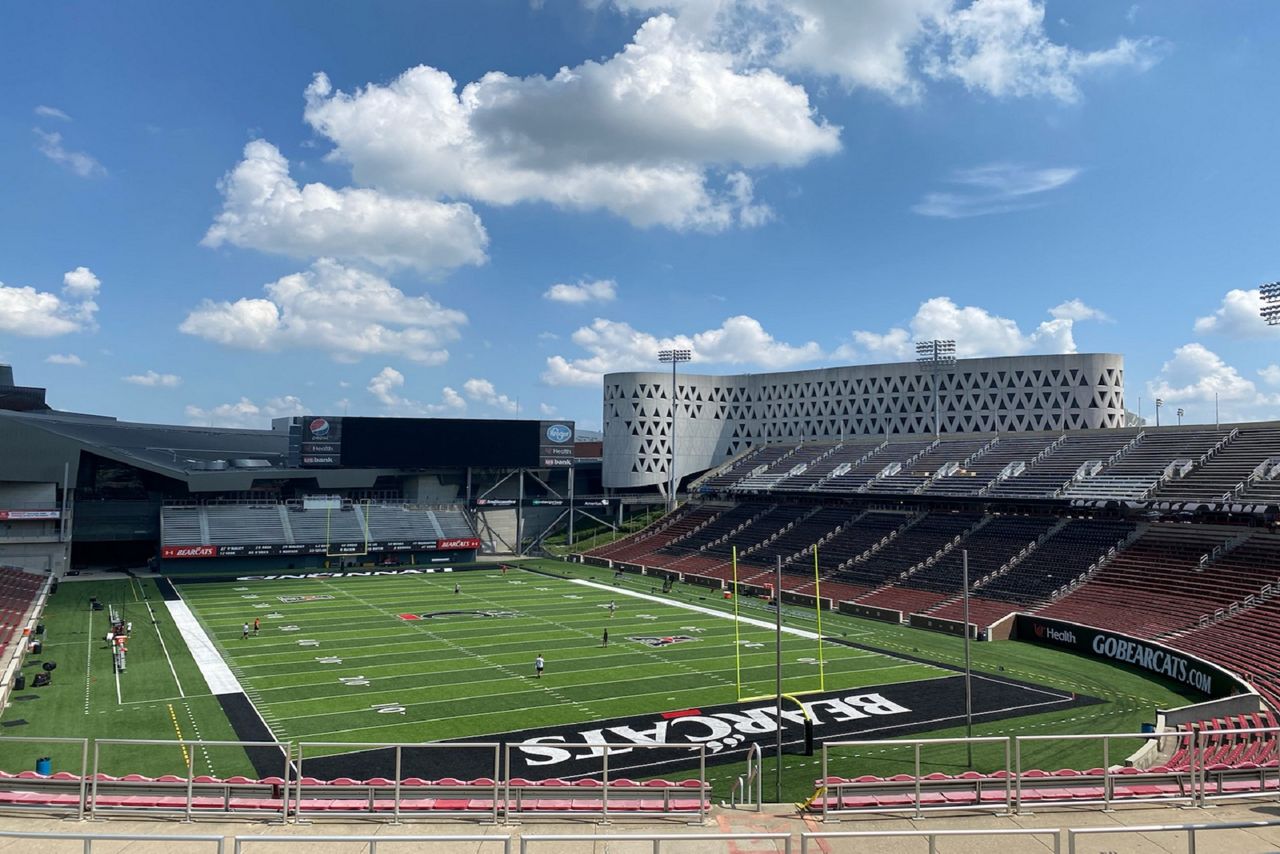 University of Cincinnati Bearcats football sells out of season tickets