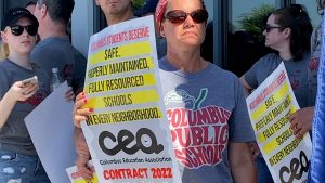 Columbus teachers union and school board meet for final scheduled negotiation meeting