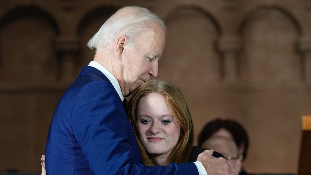 At vigil, Biden memorializes gun violence victims, calls for action