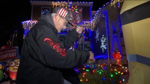 Kentucky man keeps promise to friend and goes all out for Christmas