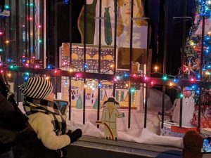 Read more about the article Light the Boulevard holiday contest brings cheer to Akron’s Kenmore neighborhood