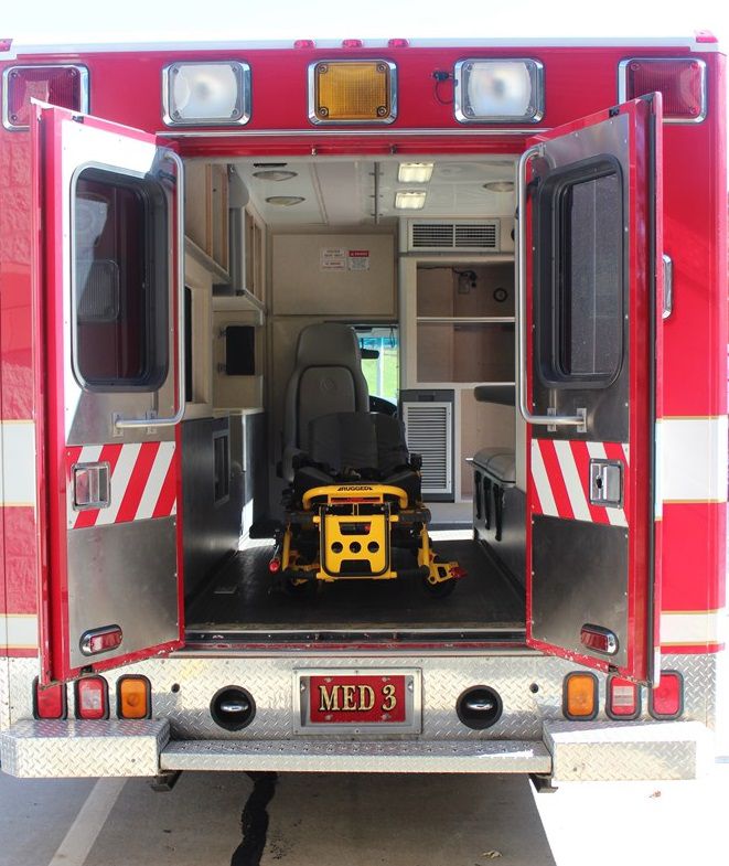 Munroe Falls auctioning 2006 ambulance for possible conversion to a ‘Campulance’