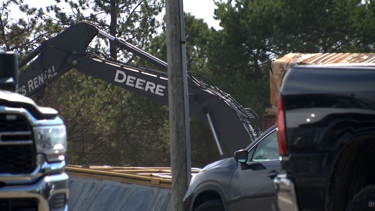 Cleanup continues for Springfield train derailment