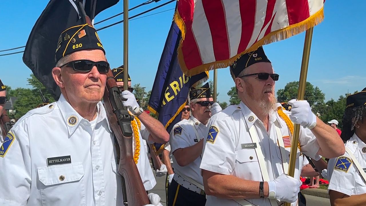 You are currently viewing Blue Ash honors veterans in 71st Memorial Day Parade