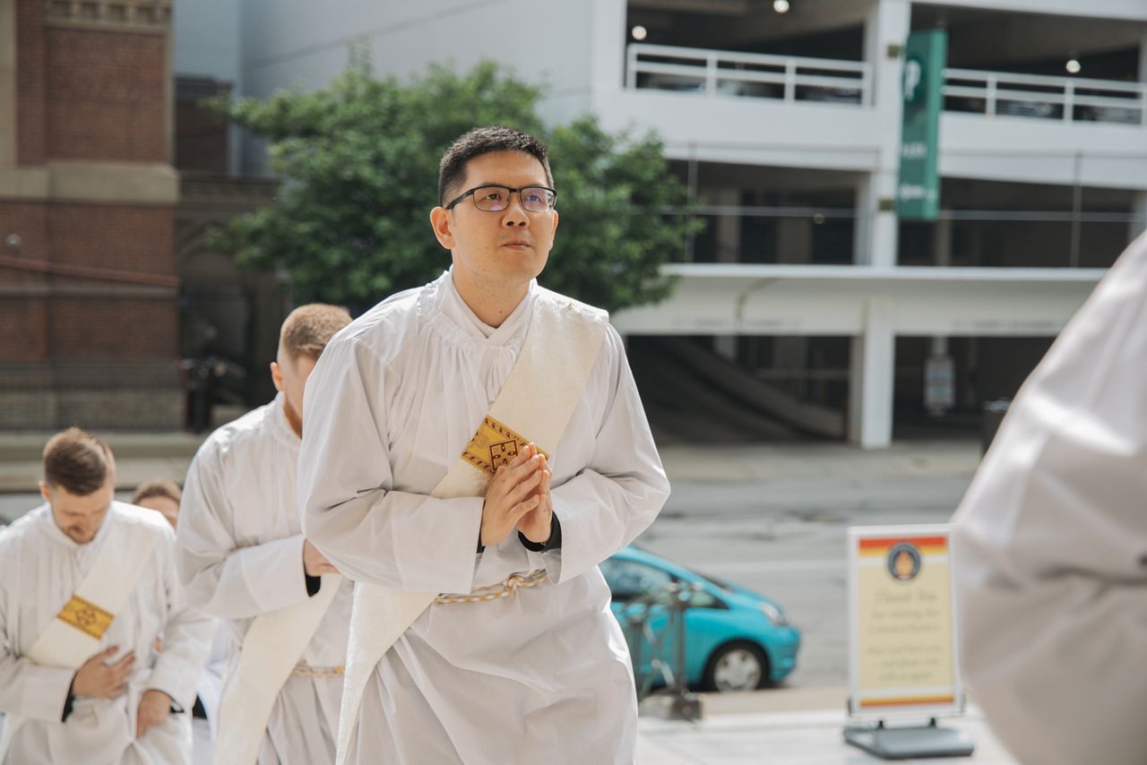 You are currently viewing Archdiocese of Cincinnati ordains 7 as church works to get more young priests