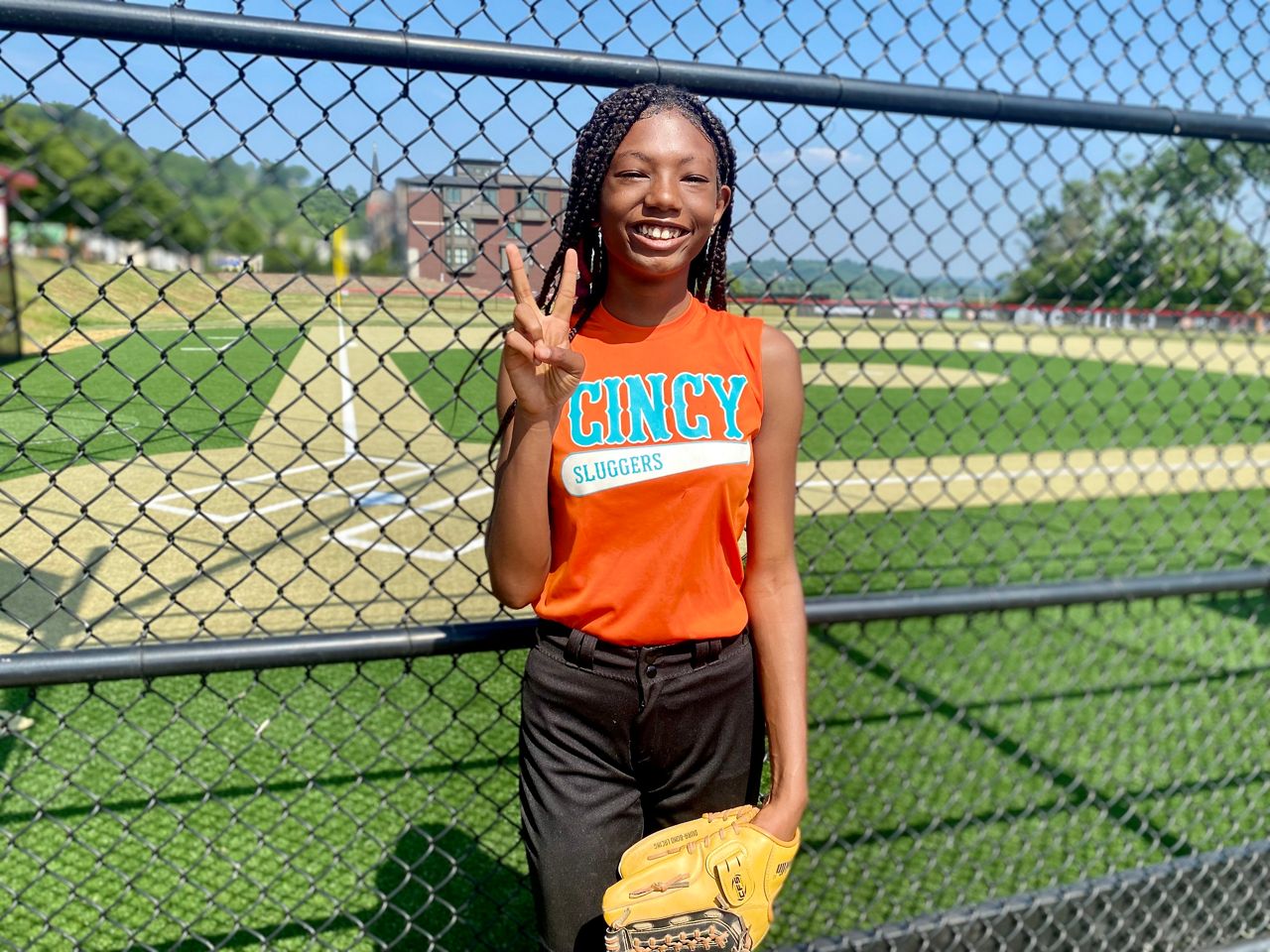 You are currently viewing Cincinnati-area softball players get big league experience as part of PLAY BALL Weekend